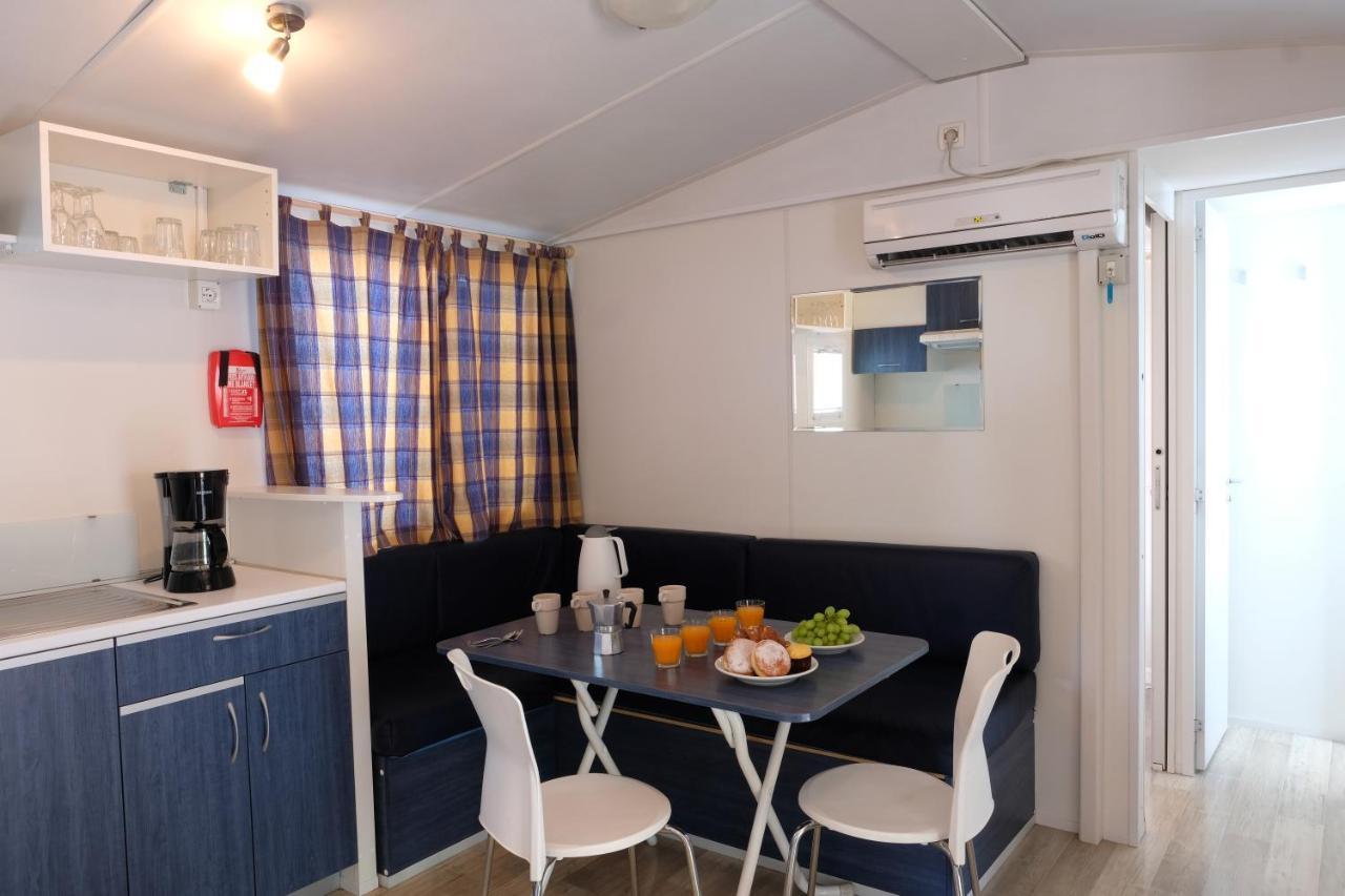 Happy Camp Mobile Homes In Camping Village Free Time Marina Di Bibbona Exterior foto