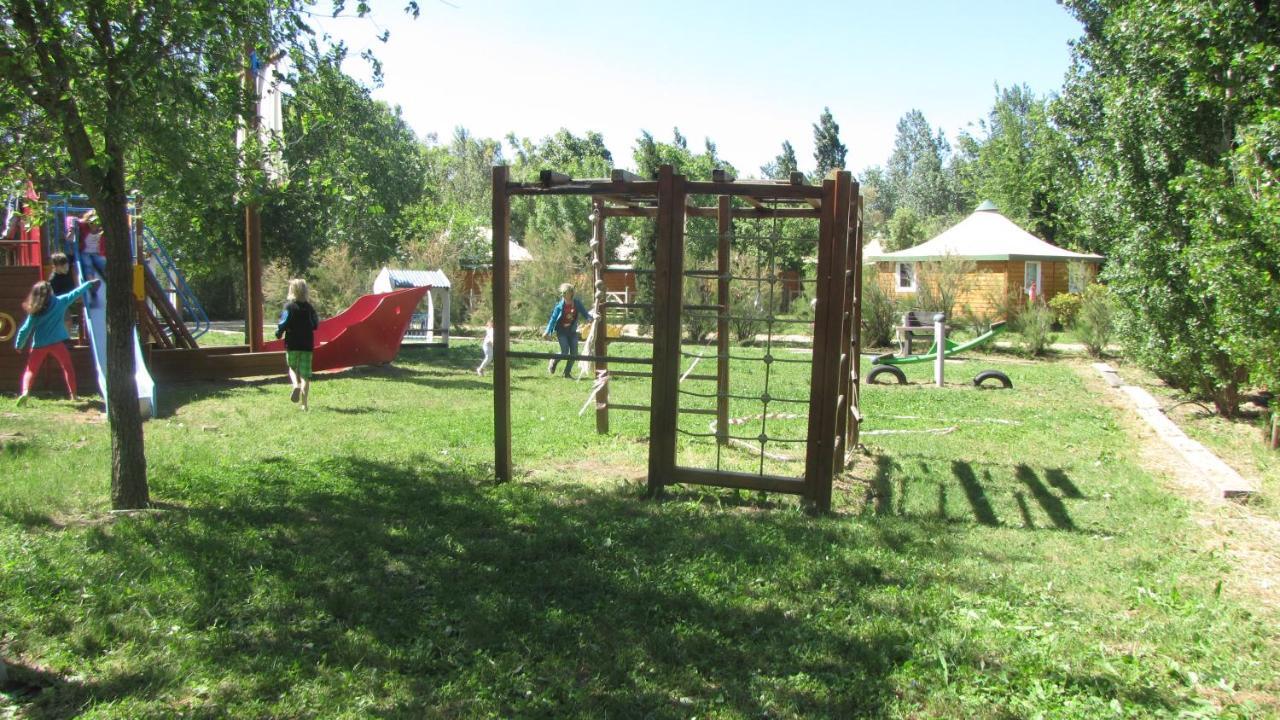 Happy Camp Mobile Homes In Camping Village Free Time Marina Di Bibbona Exterior foto