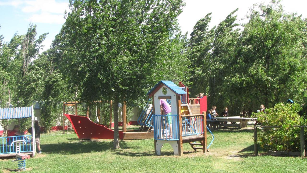 Happy Camp Mobile Homes In Camping Village Free Time Marina Di Bibbona Exterior foto